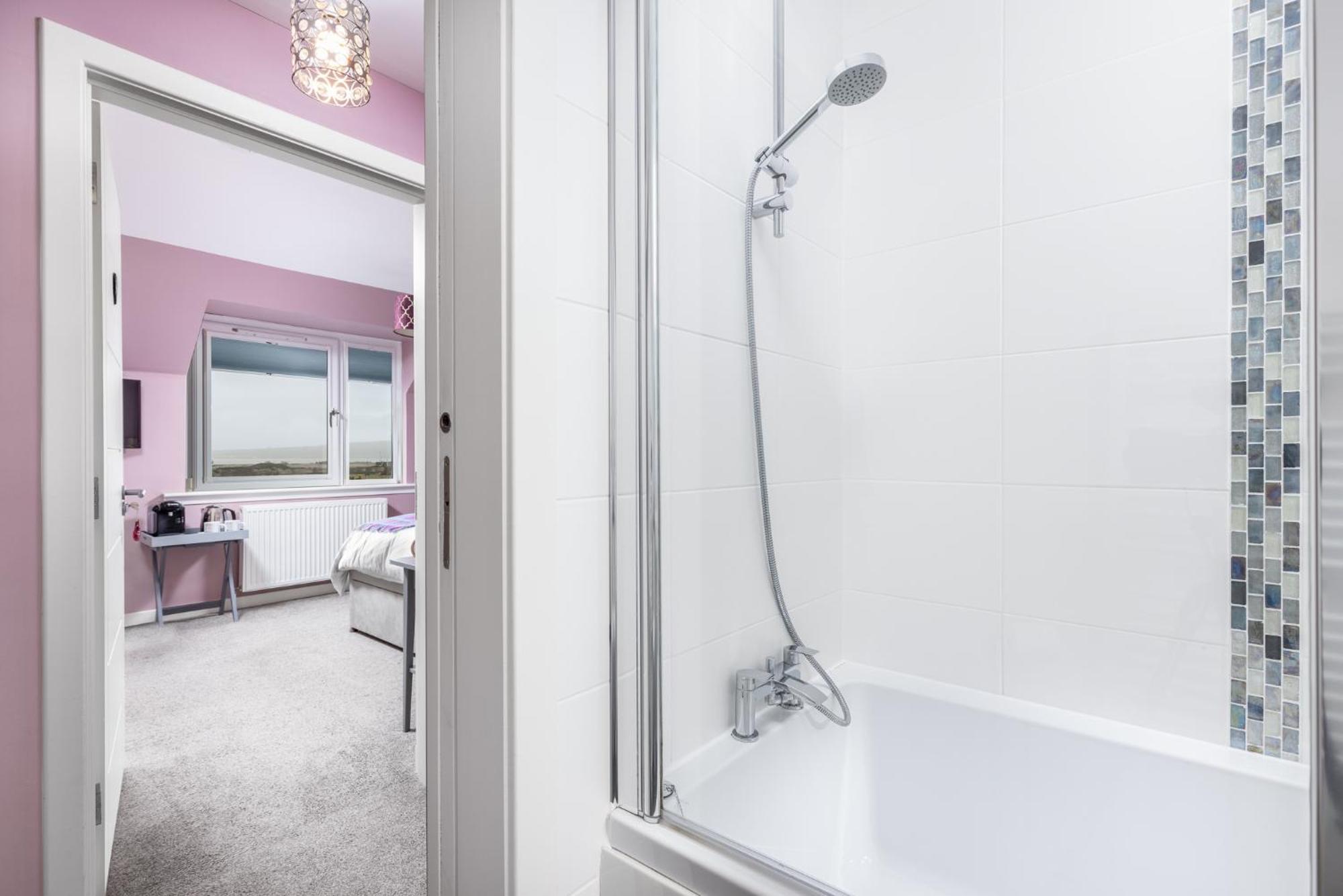 Heartseed House Bed & Breakfast 도녹 외부 사진